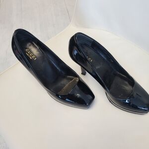 Gucci Glossy Black Women's Heels